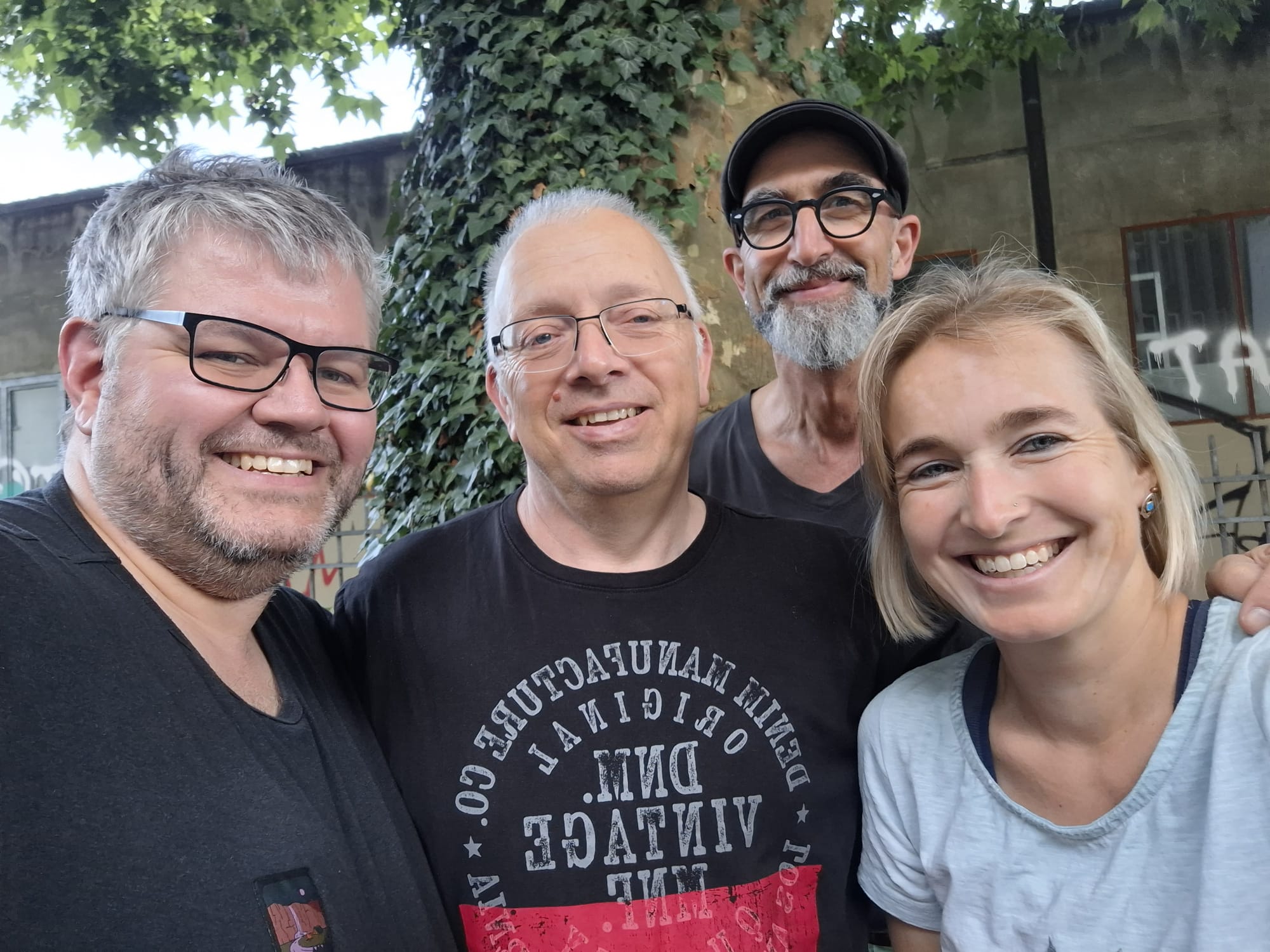 PARADOX Gruppenfoto
